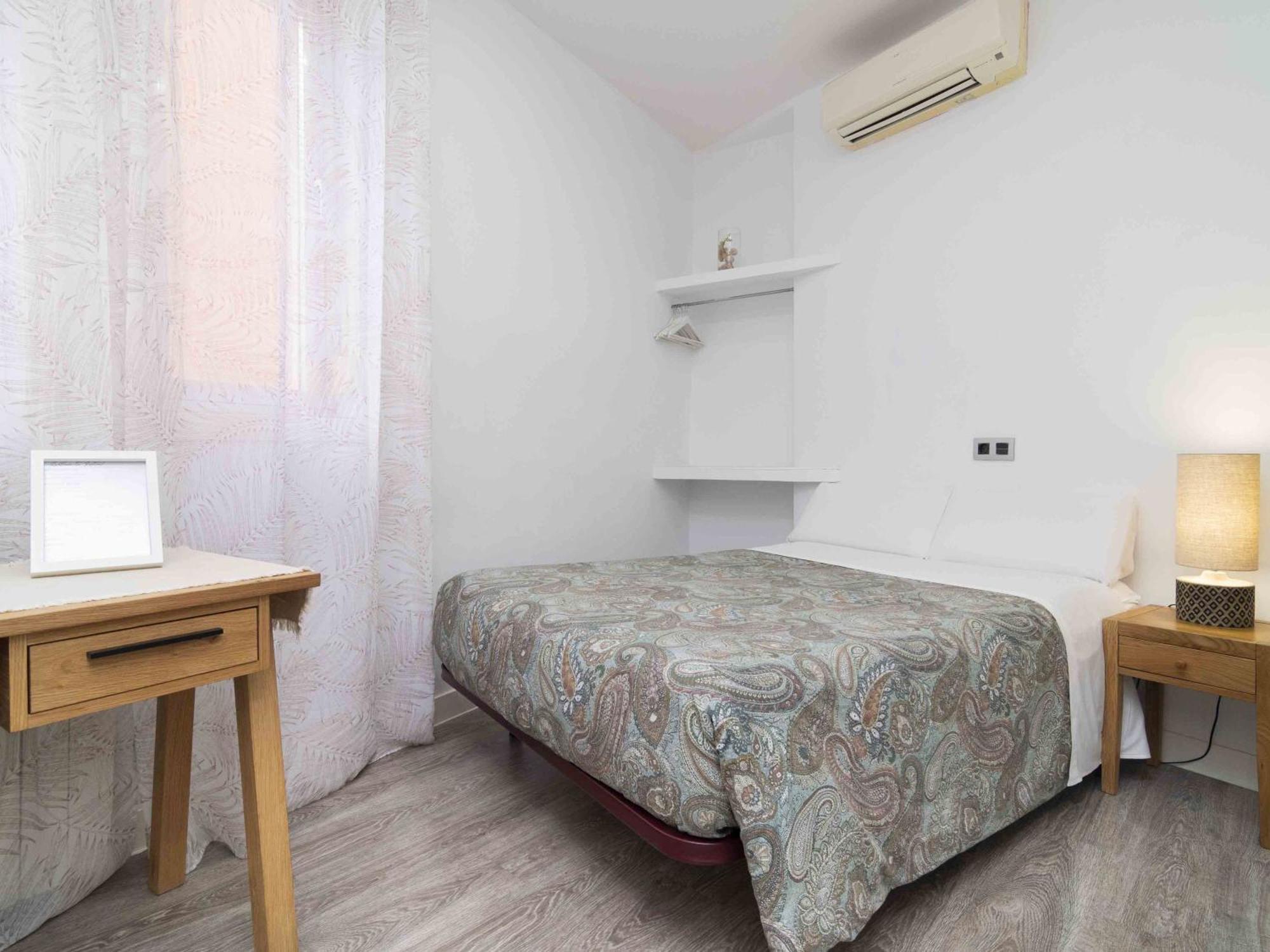 Pension Foster Madrid Dış mekan fotoğraf