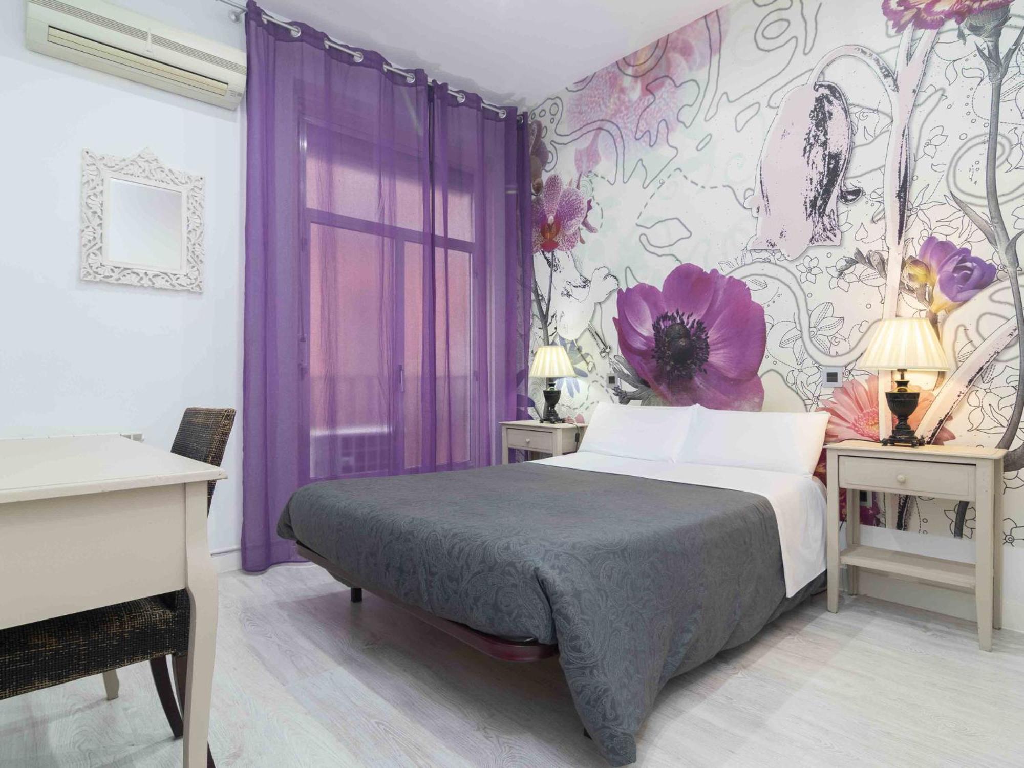 Pension Foster Madrid Dış mekan fotoğraf