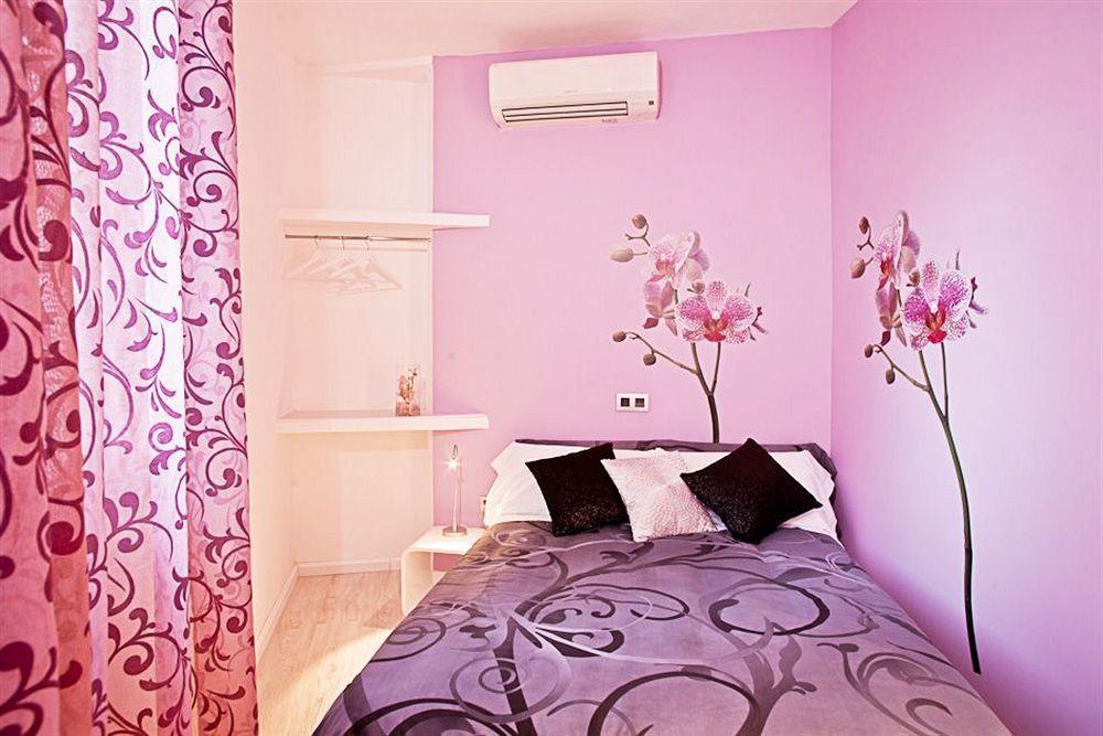 Pension Foster Madrid Dış mekan fotoğraf